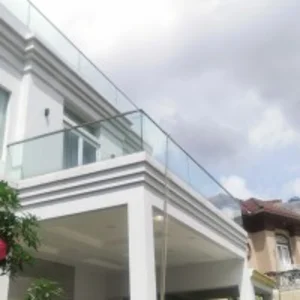 Railing Tangga dan balkon exstra clear 6mm