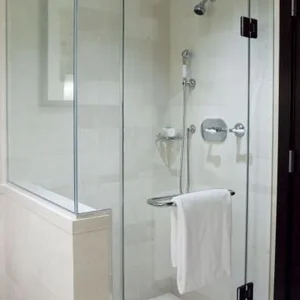 kaca shower tempered laminated 13.14mm per M2