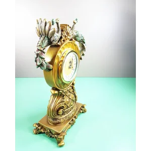 Jam Meja Ornamen 