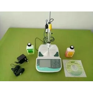 Bench Top pH Meter model PL 700 PV