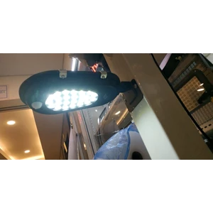 Lampu Jalan PJU LED Fatro All In One -8W