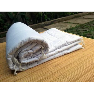 Sprei Hotel Inner Duvet 