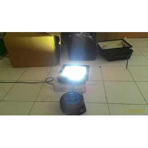 Lampu Sorot LED / Flood Light Fulllux -50 Watt Cahaya Putih