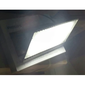 Lampu Sorot LED Philips -100W 