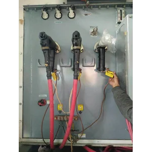 PLUG IN UKURAN 70MM CUBICLE