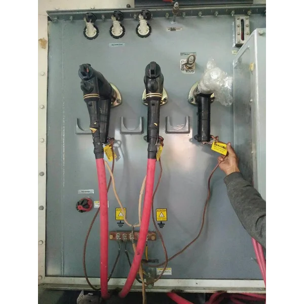 PLUG IN UKURAN 70MM CUBICLE