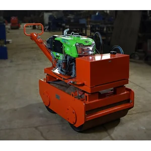 Baby Roller - Tandem Roller - Vibration Roller - Mesin Pemadat Tanah Strong