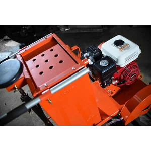 Concrete Cutter - Mesin Potong Aspal Strong 18