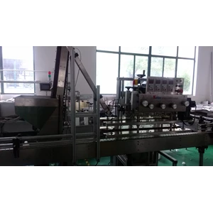 Layanan Pengemasan - Capping - Automatic Spindle Capper