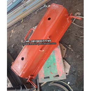 Cetakan Kanstin Beton Pembatas Parkiran Mobil / Wheel Car Stopper Ukuran 60 x 15 x 15 cm