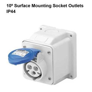Surface mounting socket outlet IP44