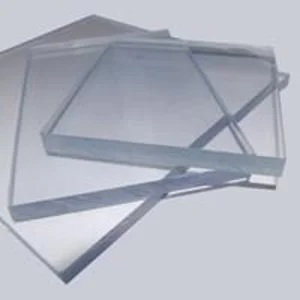 Polycarbonate Solid Sheet Solusi Atap dan Partisi