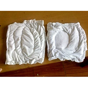 White Majun Cloth Stack