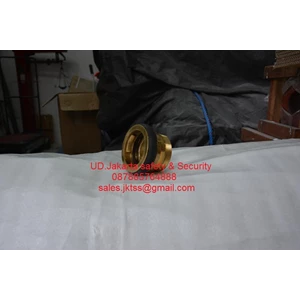 HOSE CONNECTION ADAPTER MALE NHT MACHINO BRASS 2-5INC