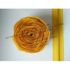 MZ Resleting Nylon No. 5 - Kuning