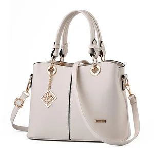 Tas Tangan & Clutch Wanita Kulit Import Asli Warna White (Putih)