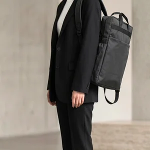 Tas Travel GearMate XL Hitam multi fungsi