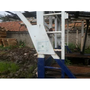 Dom Carrier Karoseri Angkut Kendaraan