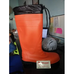  Sepatu Safety PVC Boots Orange Merk KRISBOW 