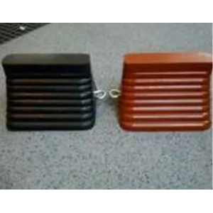 Ganjal Ban Truk Wheel Chock Tipe BK-110 Terbaru