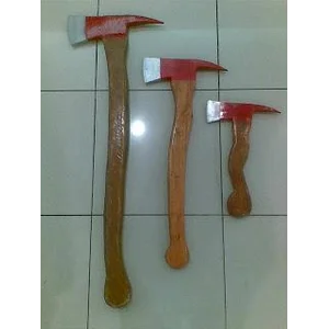 Kampak Pemadam Kebakaran Ukuran 30 cm Warna Merah