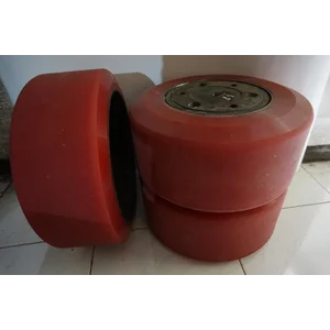 Relining Roda Forklift