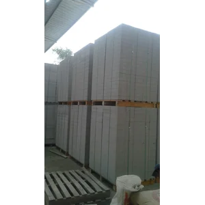Bata Ringan / Bata Hebel Ukuran 20 X 60 X 7.5 Cm (Standard Sni)