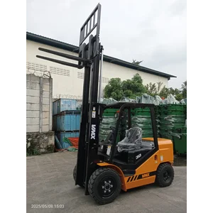 FORKLIFT  DIESEL ENGINE ISUZU 6 BG1  CAP 5 TON TINGGI 3 M PT DENKO WAHANA SAKTI