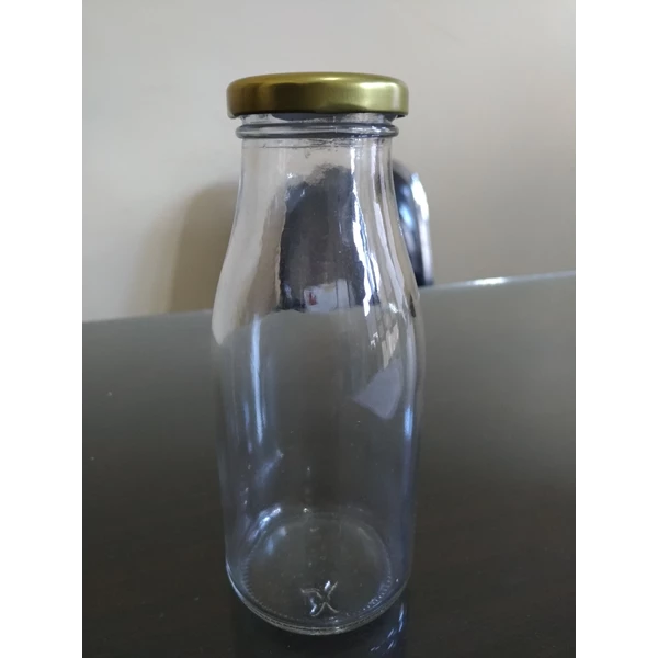 250Ml Round Glass Bottle P036