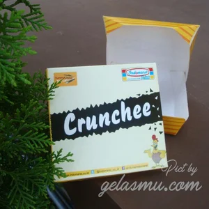 Snack Box Ukuran 8.5 X 8.5 Cm X 3.5 Cm