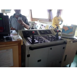 Mesin Azimuth Thruster With Tube Khusus Kapal Harbourtug 