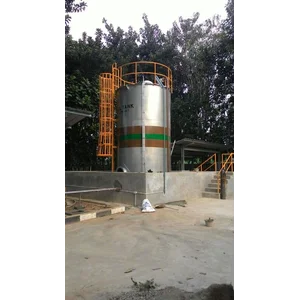 TANKI TIMBUN ~  OIL STORAGE TANK