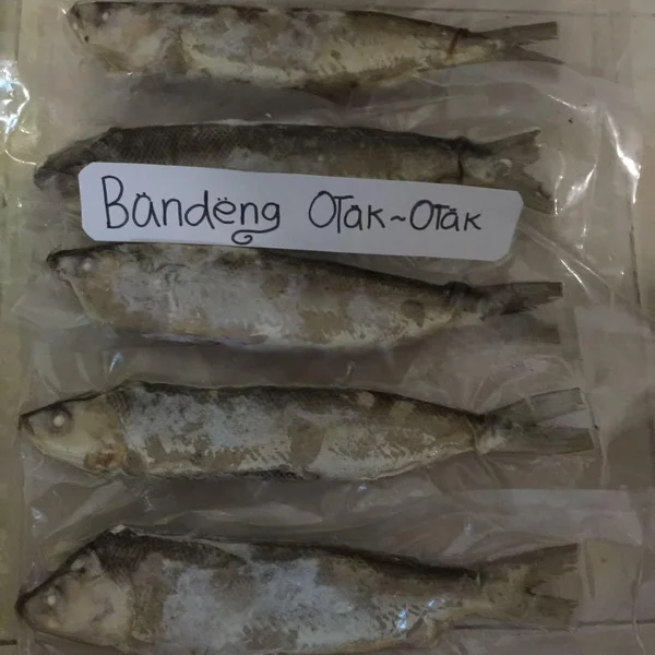 Makanan Dalam Kemasan Bandeng Otak-Otak (Sosis Bandeng Tanpa Tulang & Duri)