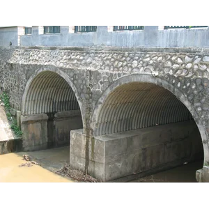 jembatan baja