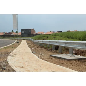 Guardrail Tebal 6 mm SNI