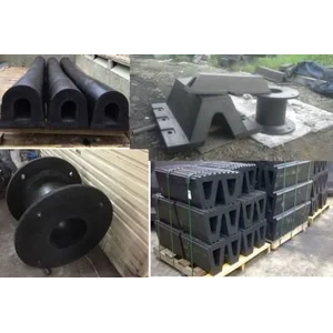 Karet Bumper Tugboat Kapal Tongkang Dermaga
