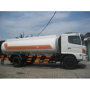 Karoseri Truck Tangki