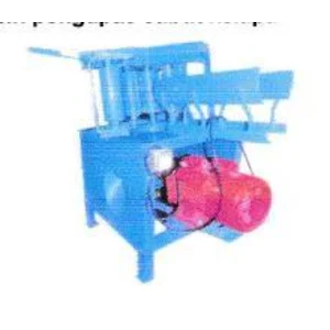 Coconut Coir Peeler Machine Size 930 X 860 X 1070 Mm