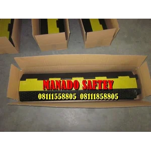 RUBBER SPEED HUMP
