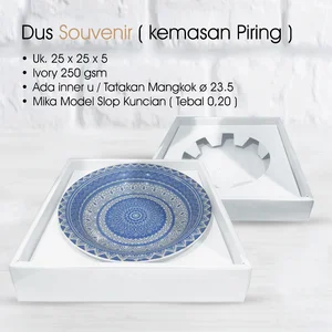 Kotak Souvenir 25 x 25 x 5 cm Model Slop + Tatakan Inner