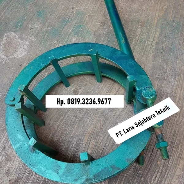 Clamp Pipa Besi 12 in Alat Pengelasan Pipa