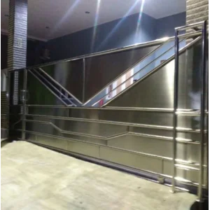  Pagar garasi plat hairline stainless