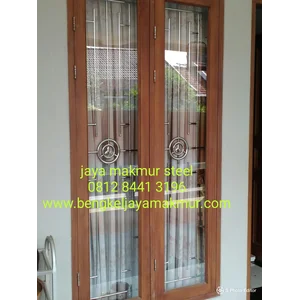 Teralis Jendela Stainless Steel minimalis 