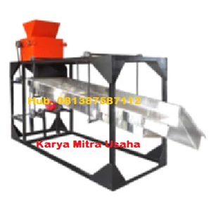  Fruit Breaking Machine and Cocoa Beans Separator