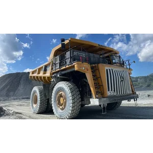 Dump Truck Tambang wide body HD785 CAT777 SET150