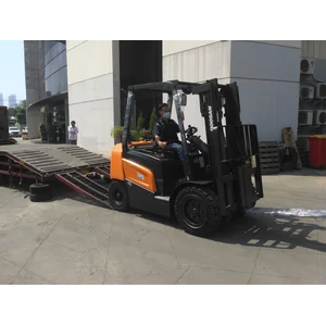 Forklift 3 Ton DOOSAN Korea (SPESIAL DISKON)