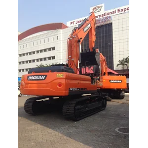 PC300 Ekskavator 30 Ton Doosan DX300LCA Beko
