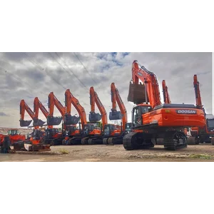PC300 Ekskavator 30 Ton Doosan DX300LCA Beko