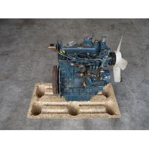 Kubota D1005
