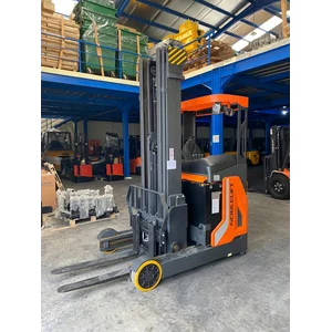 Reach Truck cap 2 Ton Dan tinggi 6 m Sampai 12 m merk Noblelift Garansi Resmi